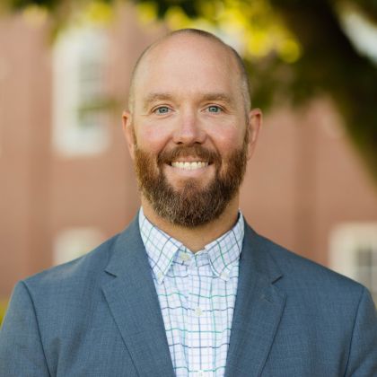 Adam Howell headshot