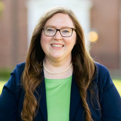 Claire Baker headshot