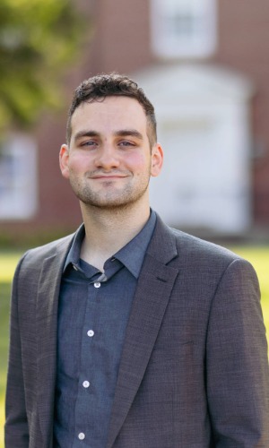 Ivan Vanderpool headshot