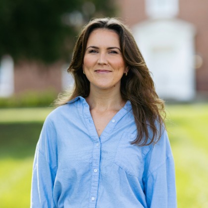 Kayla Peterson headshot