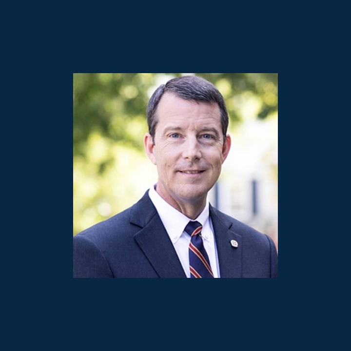 Edward Heinze headshot